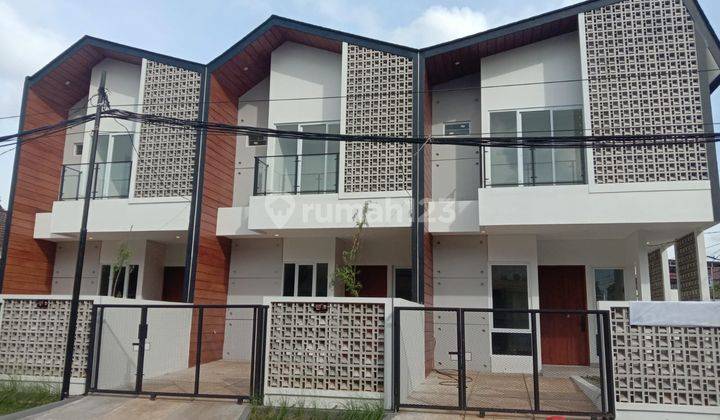 DI JUAL RUMAH KEREN DI KOSAMBI JAKARTA BARAT 2