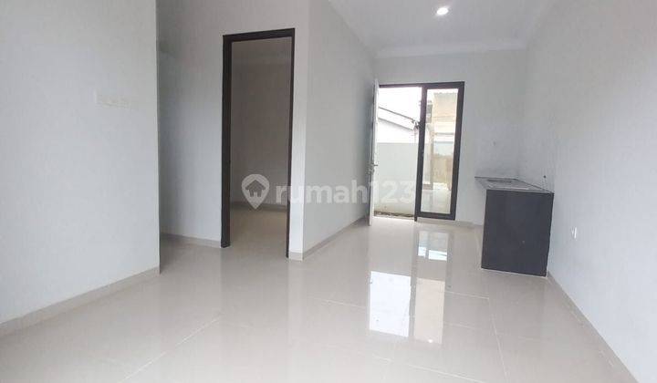 RUMAH CLUSTER MODERN DI KOSAMBI JAKARTA BARAT  2