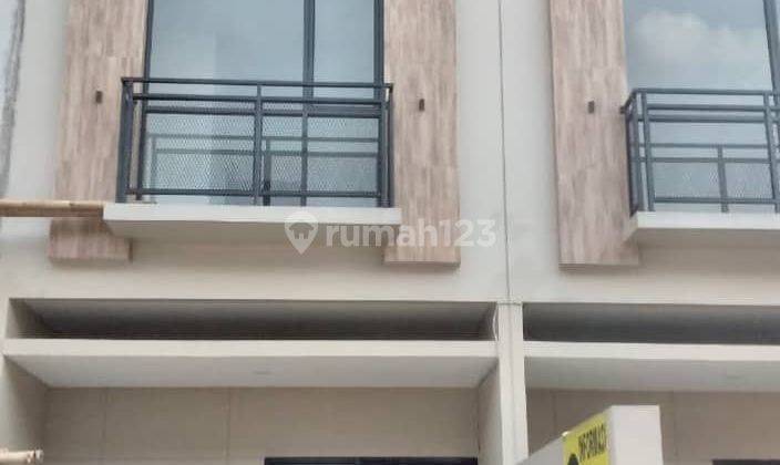 DI JUAL RUMAH MINIMALIS MODERN DI CENGKARENG JAKARTA BARAT  1