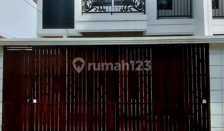 For Sale 2-Story House Ready to Live In Strategic Location in Cengkareng 2