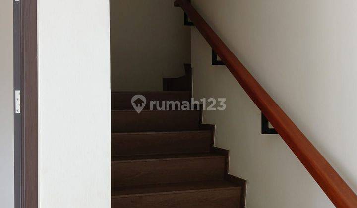 Di Jual Rumah 2lt Private Cluster Mewah Di Jakarta Barat  2