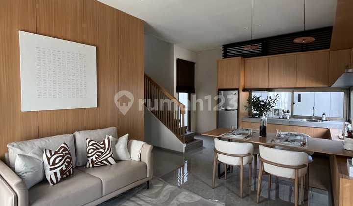 Rumah Asri Tenang 2lt Siap Huni Dekat Toll Di Karang Tengah  2