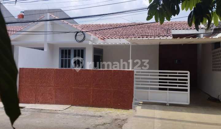 Newly built house ready for occupancy under 1M in Sawah Baru, behind UPJ. Newly built house ready for occupancy under 1M in Sawah Baru, behind UPJ.