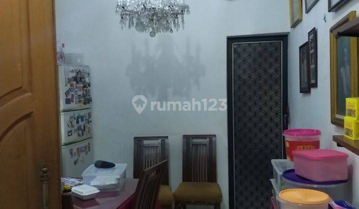 Dijual Rumah Bisa Untuk Usaha Kantor di Pejompongan Jakarta Pusat 2