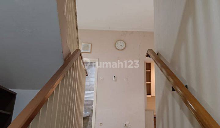 Di Rumah di Kebayoran Residence 2 Lantai Bagus, Siap Huni 5