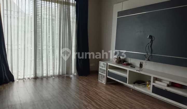 Di Rumah di Kebayoran Residence 2 Lantai Bagus, Siap Huni 13