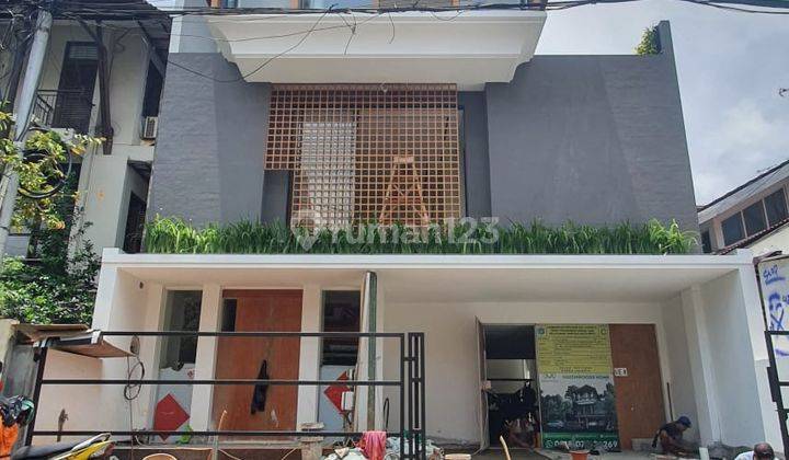 Rumah 3 Lantai Baru di Pondok Indah, Jakarta Selatan, Selesai Agustus 23 1