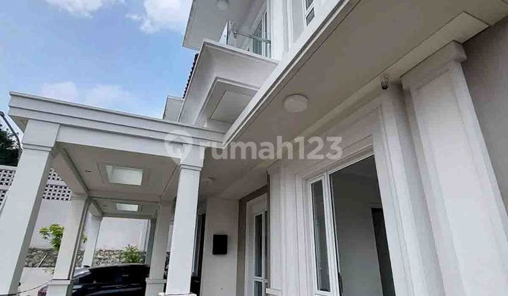 Dijual Rumah  Cantik - Hook  - Serpong Cluster Pasadena 2