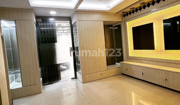 Ruko siap huni 2 lantai di Graha Raya  1