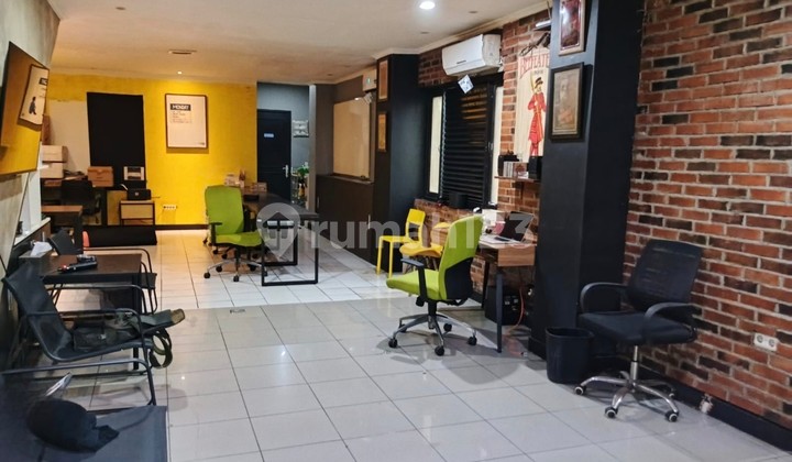Semi-Furnished Shop House in Lebak Bulus 2