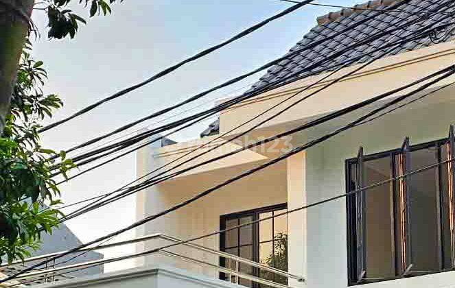 Dijual Rumah Cantik Bagus Bintaro Jaya Sektor 6 SHM 2 Lantai 1