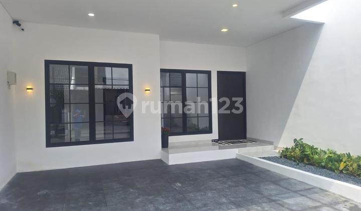 Rumah Baru Modern di Graha Raya Bintaro Smart Home