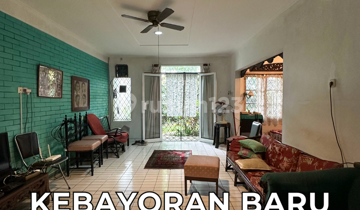 Old Single-Story House Land Calculation Premium Location Kebayoran Baru