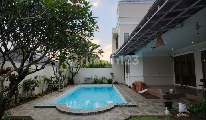 For sale elegant classic Lebak Bulus South Jakarta For sale elegant classic Lebak Bulus South Jakarta