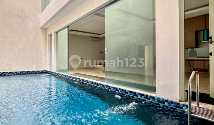 Rumah murah lokasi strategis di senayan jaksel 1