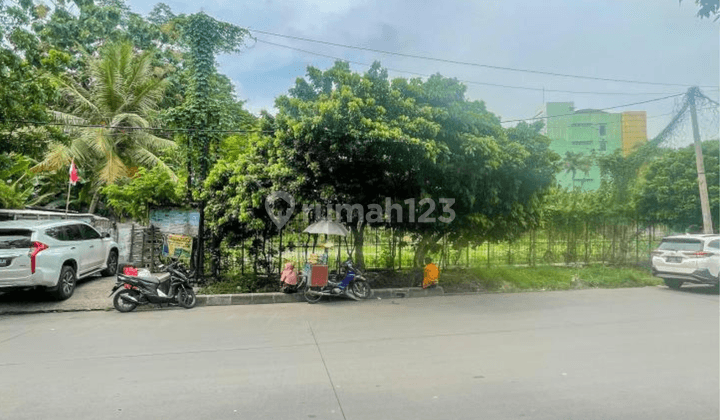 Tanah/kavling di pintu masuk tol jatiwarna bekasi  2