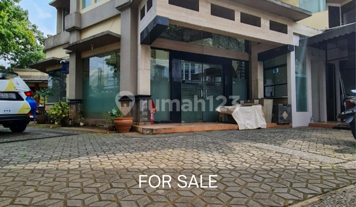 Turun harga !!!Jual cepat ruang usaha lokasi strategis di kebayoran baru jaksel