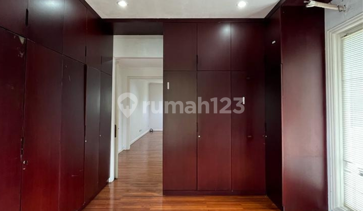 Rumah bisa untuk usaha kantor di kebayoran baru jaksel 2