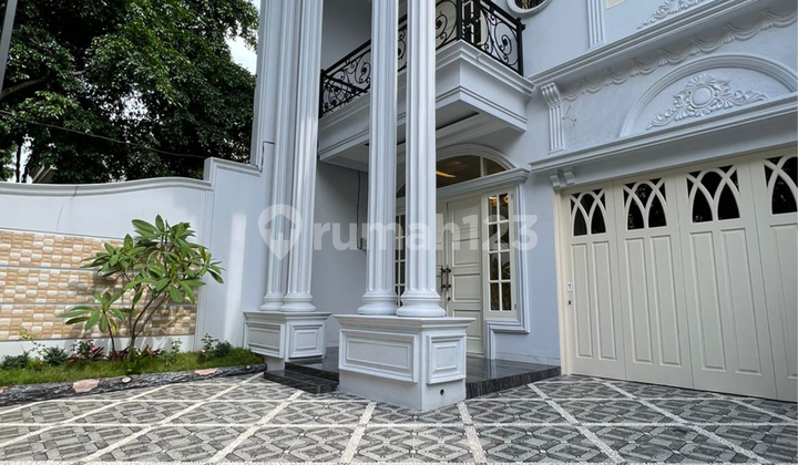 Rumah modern private swimming pool di pesanggrahan jaksel 2