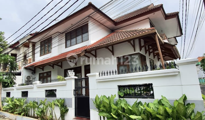 Rumah lama terawat siap huni di tebet Jaksel 2
