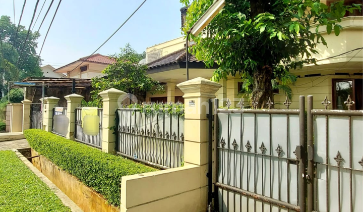 Rumah lokasi strategis di kebayoran baru jaksel 2