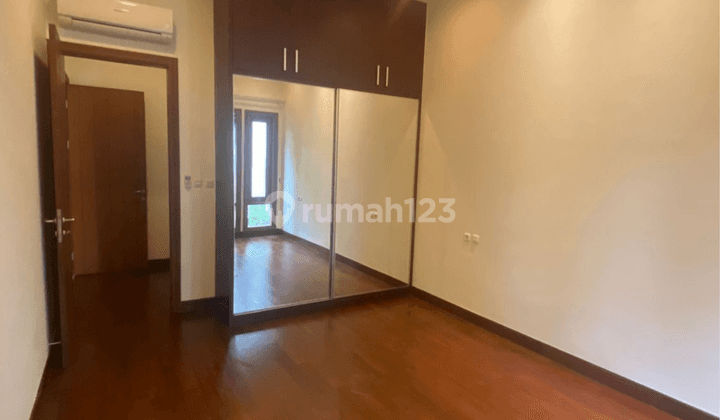 Rumah minimalis modern lokasi straregis di senopati 2