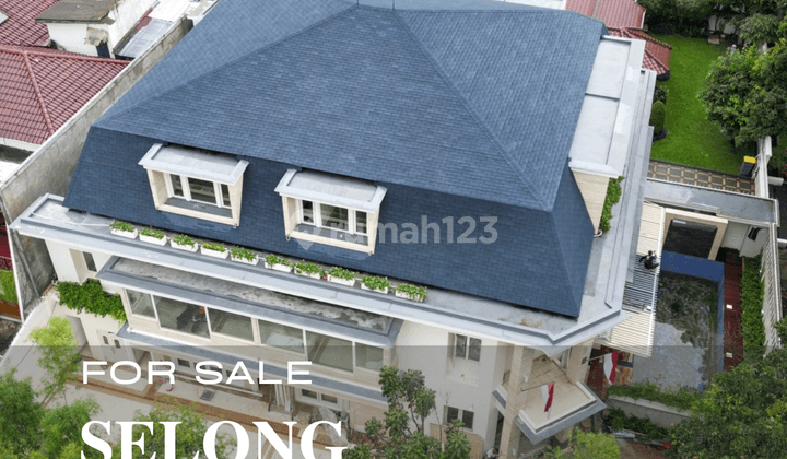 Rumah baru american classic di selong kebayoran baru 1