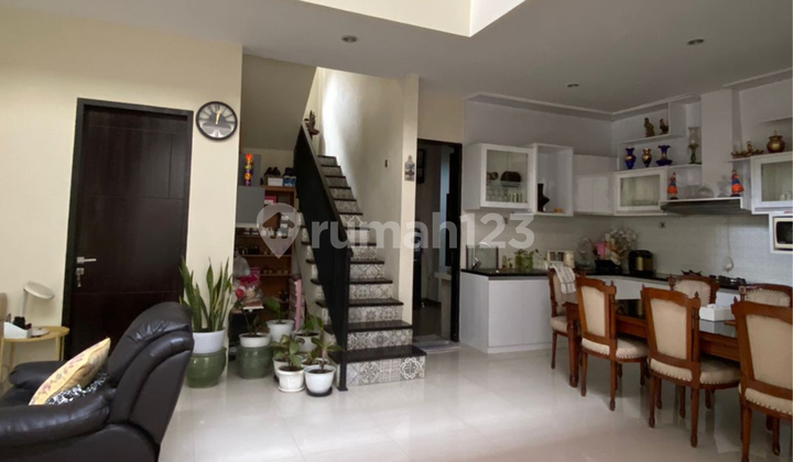 Rumah modern murah di kebayoran lama  2