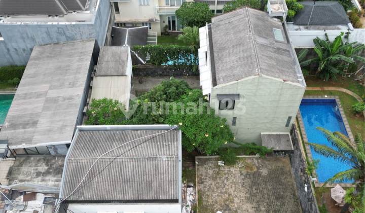 Prime area former boarding house in East Kemang area 2