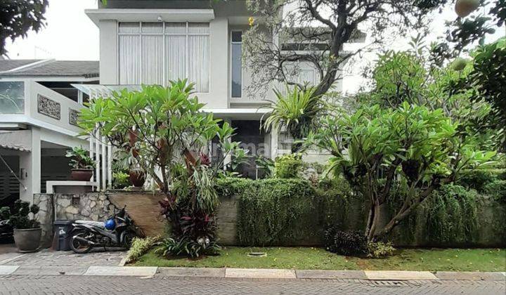 Rumah siap huni posisi hook di kebayoran residence sektor 7 1