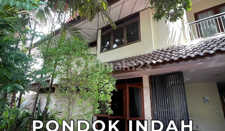 Rumah Terawat Hadap Selatan Lokasi Strategis di Pondok Indah