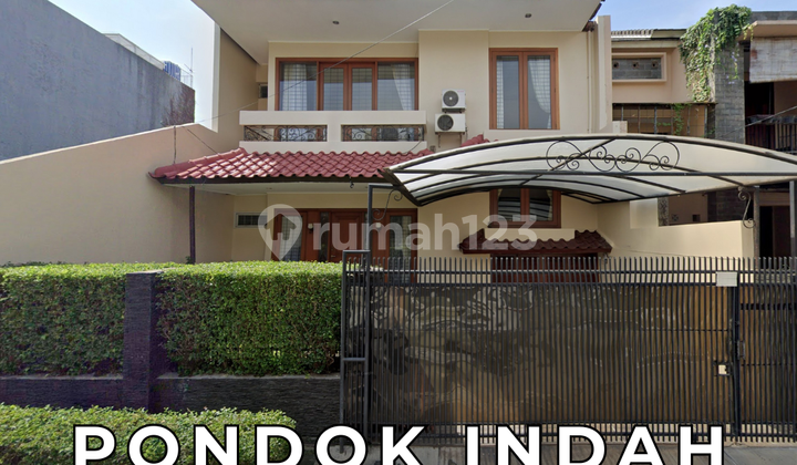 Rumah Bagus 2 Lantai Fully Furnished Hadap Utara di Pondok Indah