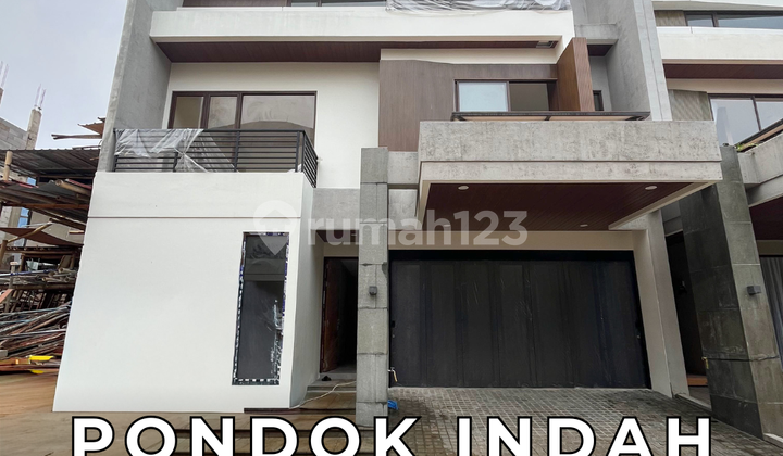Brand New Modern Townhouse 3 Lantai One Gated di Pondok Indah Brand New Modern Townhouse 3 Lantai One Gated di Pondok Indah