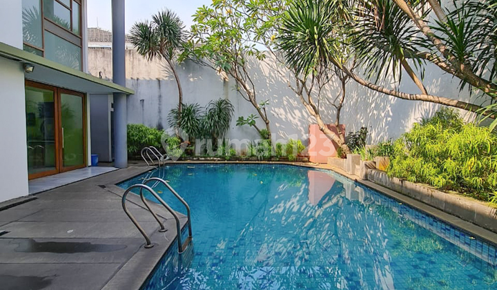 Investasi Bagus Jarang Ada Rumah Mewah Minimalis di Permata Hijau 2