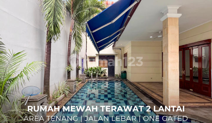 Rumah Mewah Terawat Area Gated di Lokasi Premium Kebayoran Baru