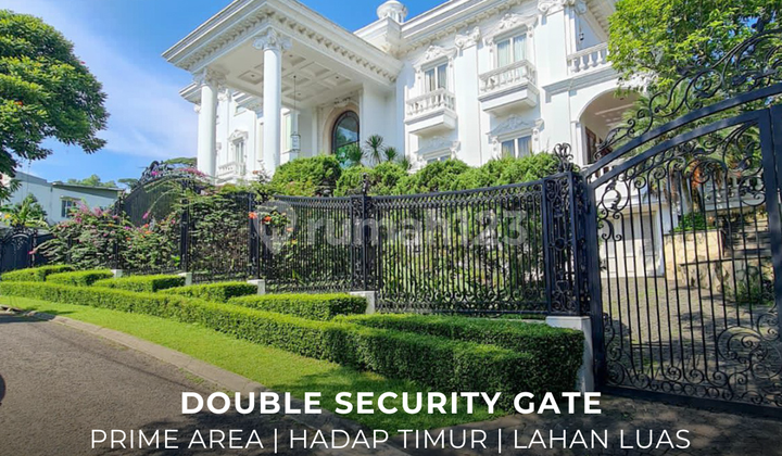 For Sale Classic Luxury House with Double Security Gate in Sentul City