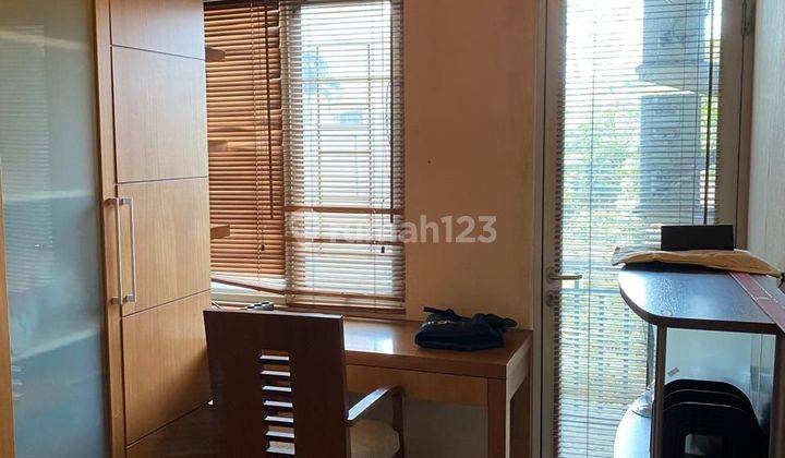 Apartemen  Ciumbuleuit 1, 3  Semi Furnished Kondisi Bagus 2