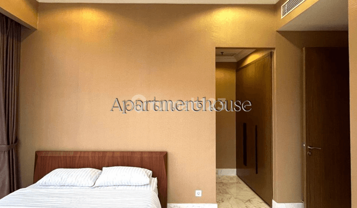 Jual Termurah Apartment Botanica Luas 225sqm,only 10.95 Milyar Nego 2