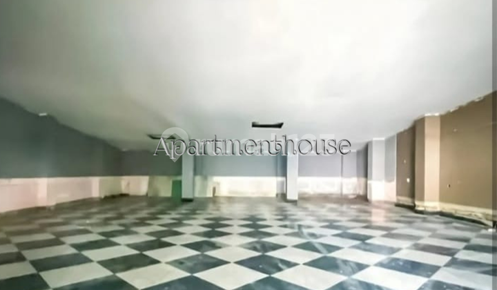 For Sale: Shop House on Senopati Raya, 630sqm, price 24.5M negotiable. 2