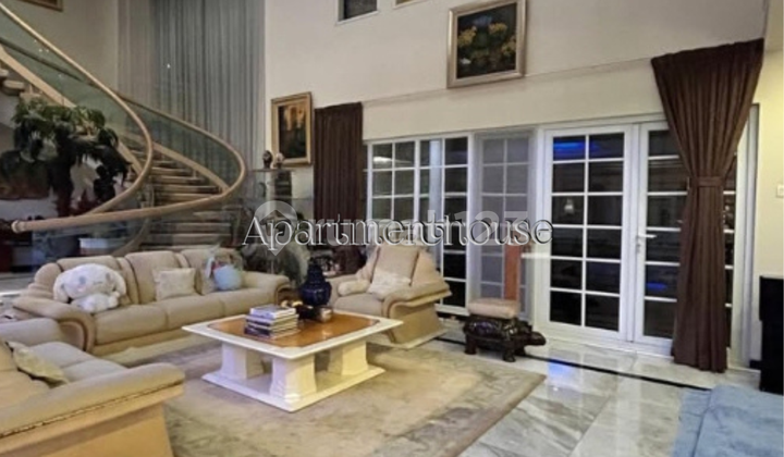 For Quick Sale: House at Mega Kuningan, Land Area 509 sqm, Building Area 650 sqm, Price 35 Billion. 2