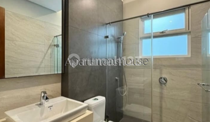 Quick Sale House at Mega Kuningan, 301sqm, price 23M negotiable 2