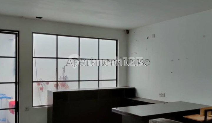 For Sale, Affordable Price Shop House on Sudirman, Area 412sqm, price 15.5M negotiable. 2