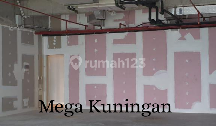 Jual Cepat Office at World Capital Tower Mega Kuningan Luas 147sqm,harga 6.6M nego