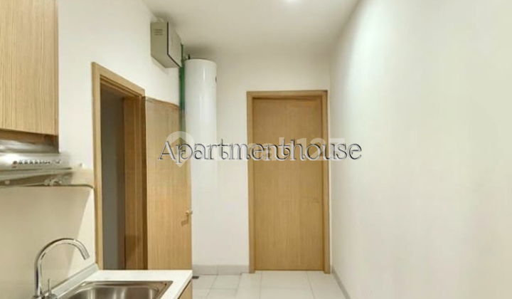 Jual Cepat Apartment Lave all Suites Luas 177sqm 3 bedroom,harga 9,4M nego  2