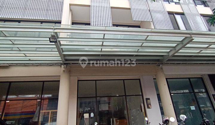 Shophouse for sale in Seminyak 1