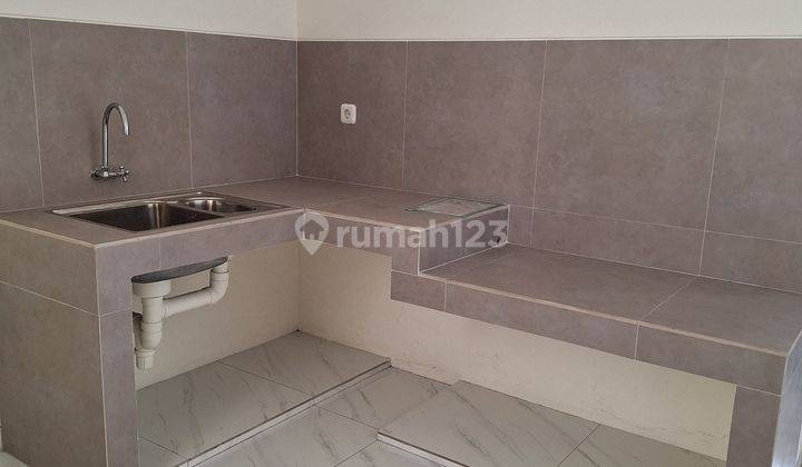 dapur di jual rumah 2 lantai