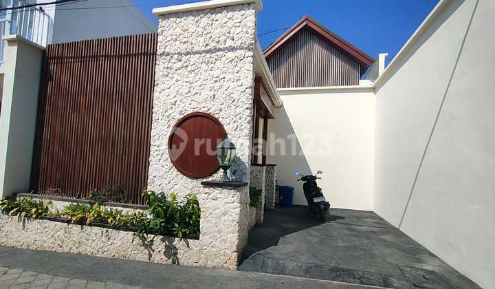 BUC Jual Murah Villa Full Furnish di Canggu Bali