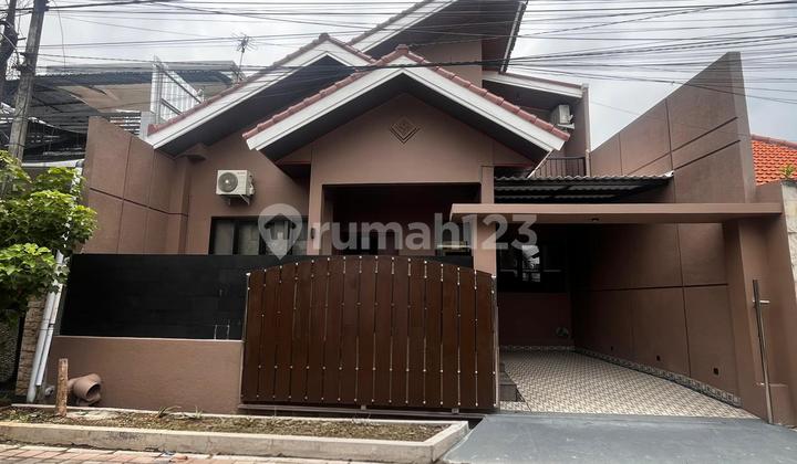 Hunian Ekslusif Modern Tropis Fully Furnished di Jimbaran