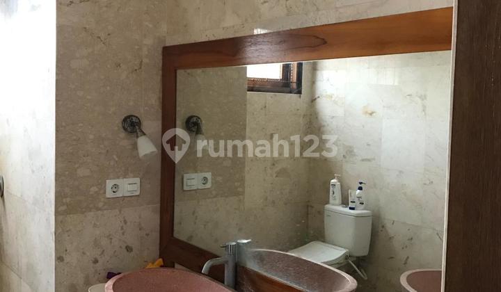 Rumah Lokasi Tenang Di Gianyar 8