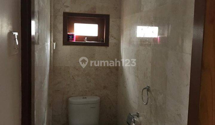 Rumah Lokasi Tenang Di Gianyar 9